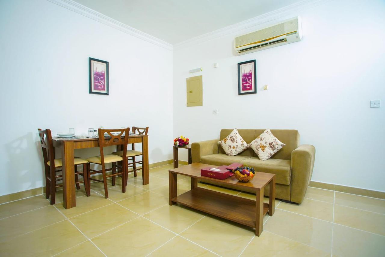 La Villa Inn Hotel Apartments Doha Exteriör bild
