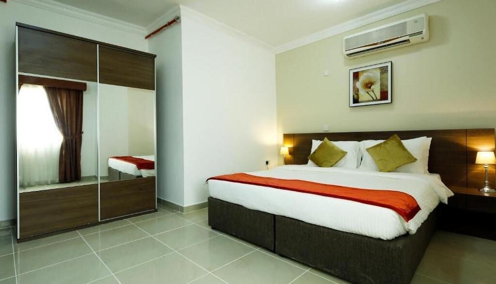La Villa Inn Hotel Apartments Doha Exteriör bild