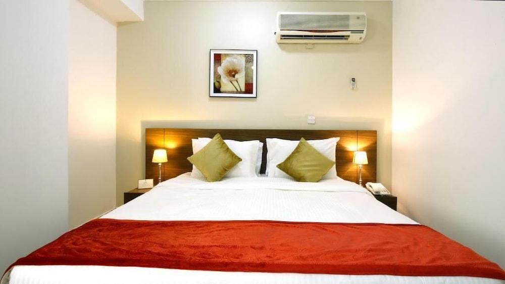 La Villa Inn Hotel Apartments Doha Exteriör bild