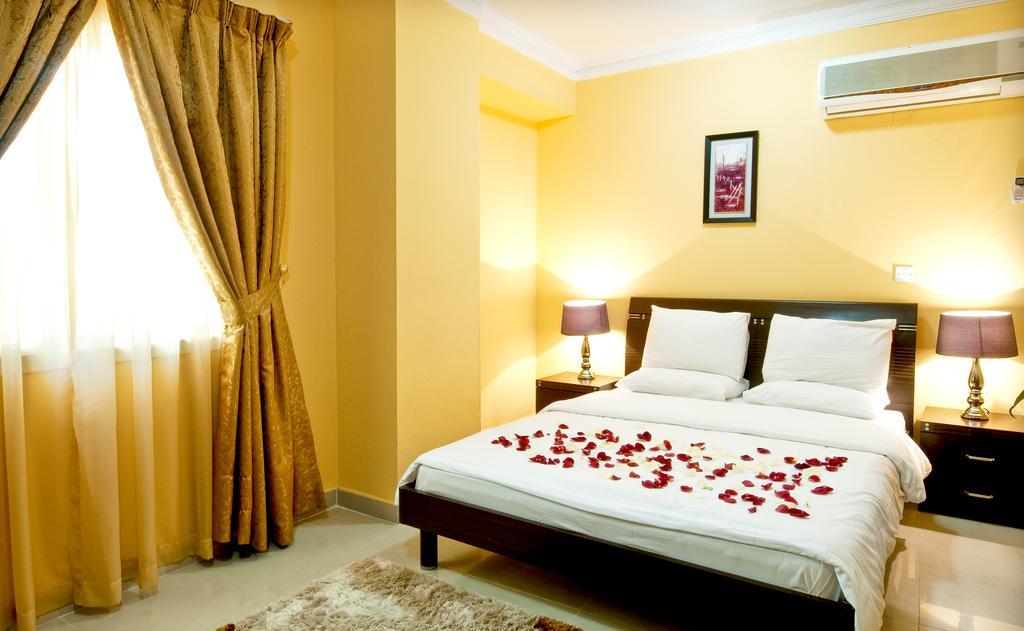 La Villa Inn Hotel Apartments Doha Exteriör bild
