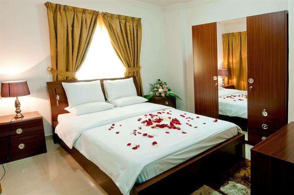 La Villa Inn Hotel Apartments Doha Exteriör bild